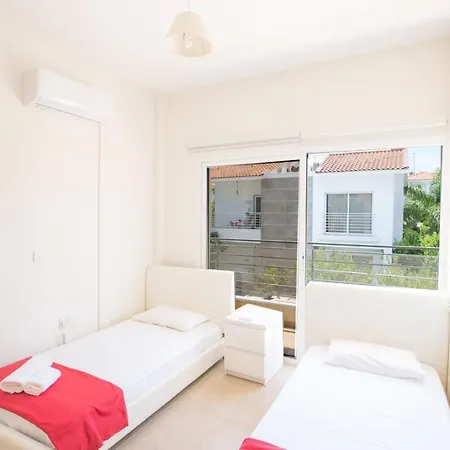 Delfini Вилла Протарас