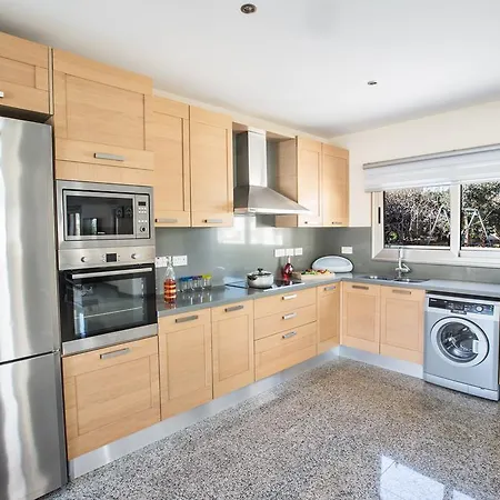 Delfini Villa Protaras