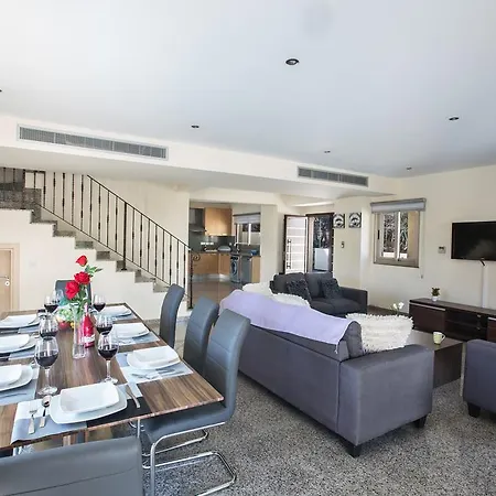 Villa Delfini Protaras