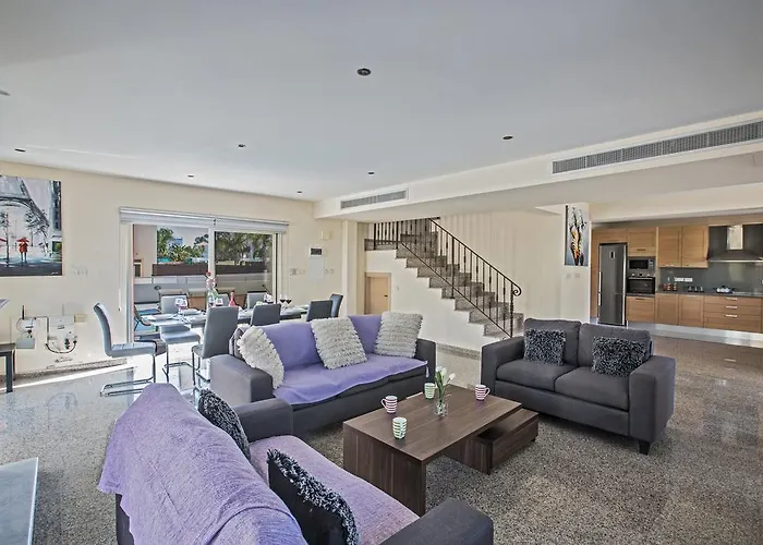 Delfini 빌라 프로타라스