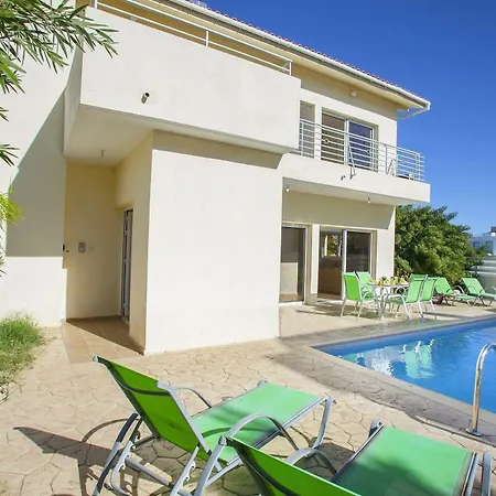 Delfini Villa