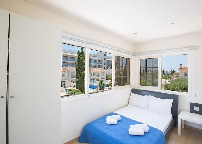 Delfini Villa Protaras